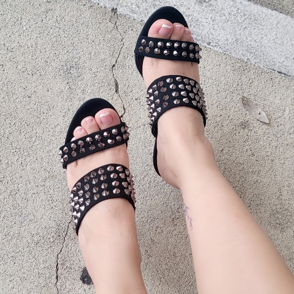 Women Metallic Studs Double Band High Heels Sandals Black Color - Picture 4 of 5